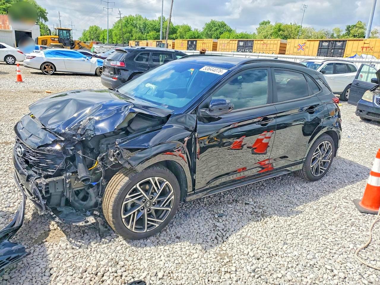 Salvage Hyundai KONA Image