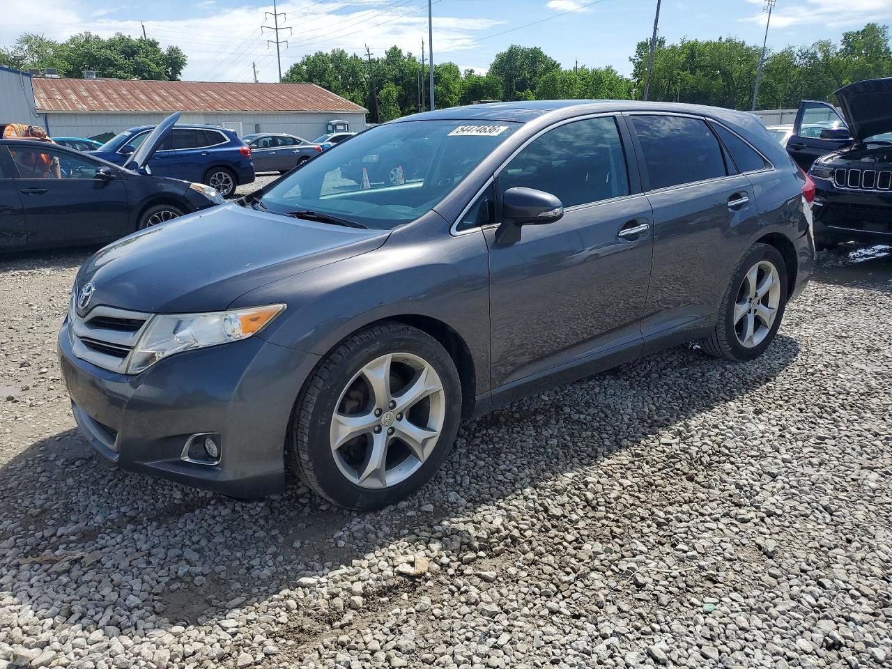 Salvage Toyota Venza Image