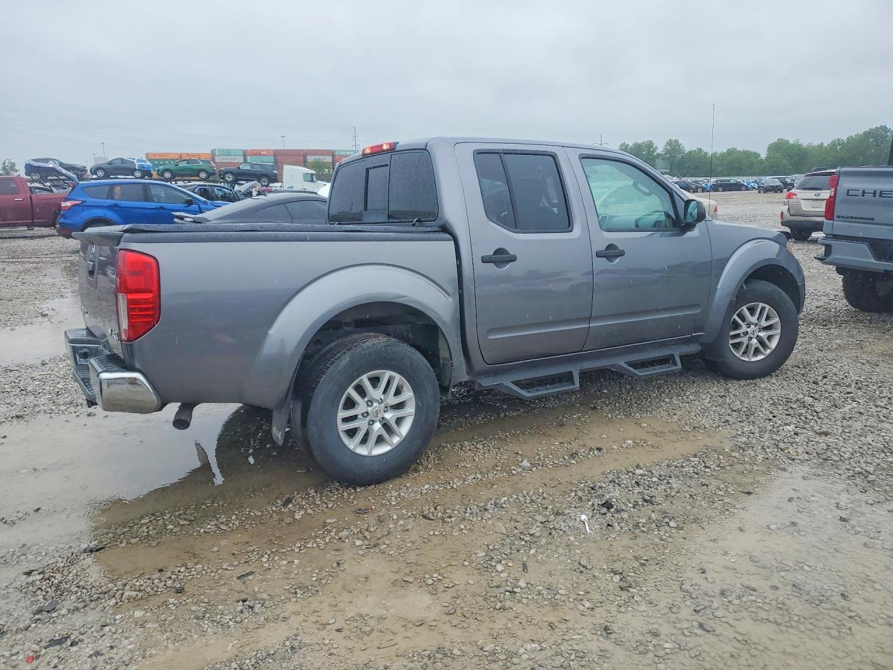Nissan Frontier Sv