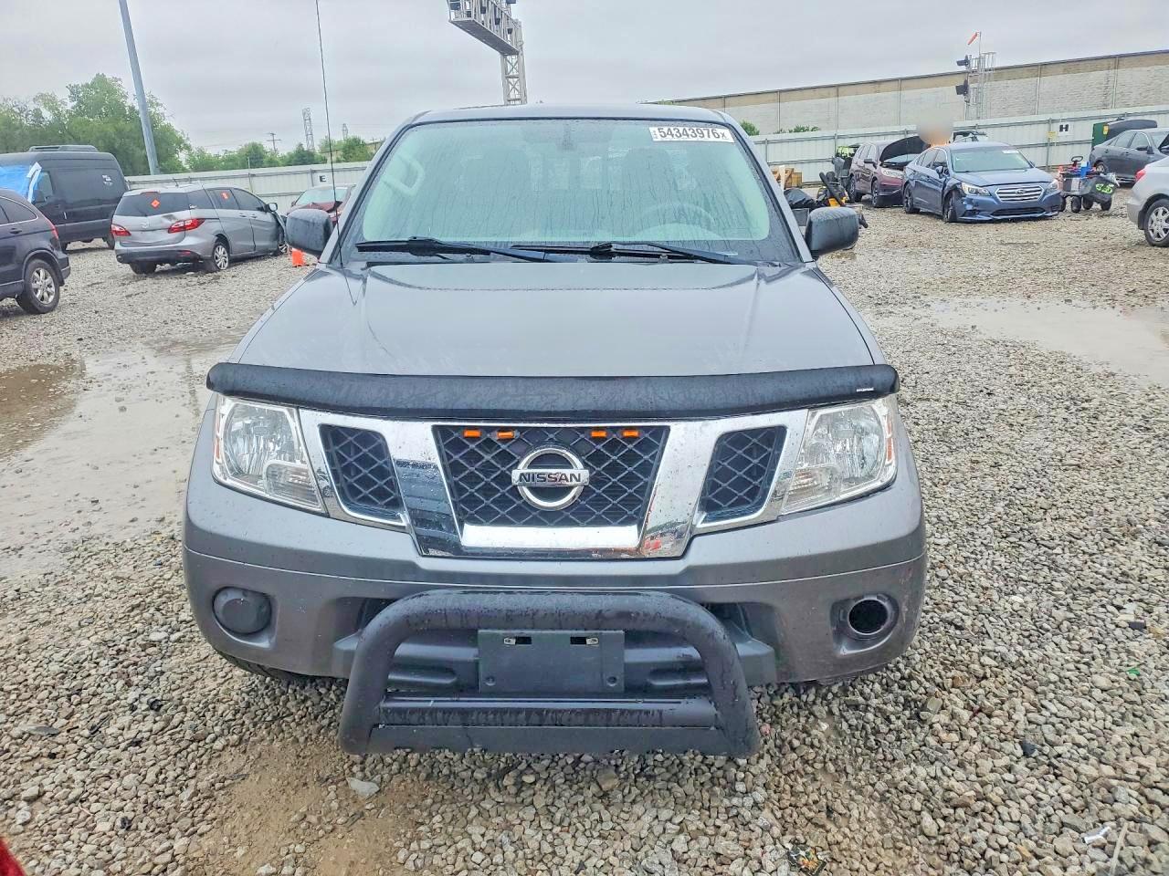 Nissan Frontier Sv