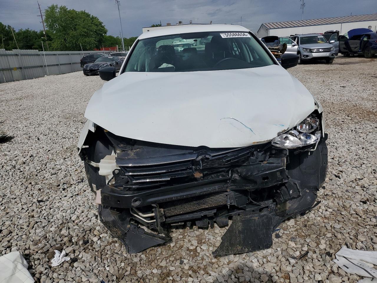 Volkswagen Jetta S