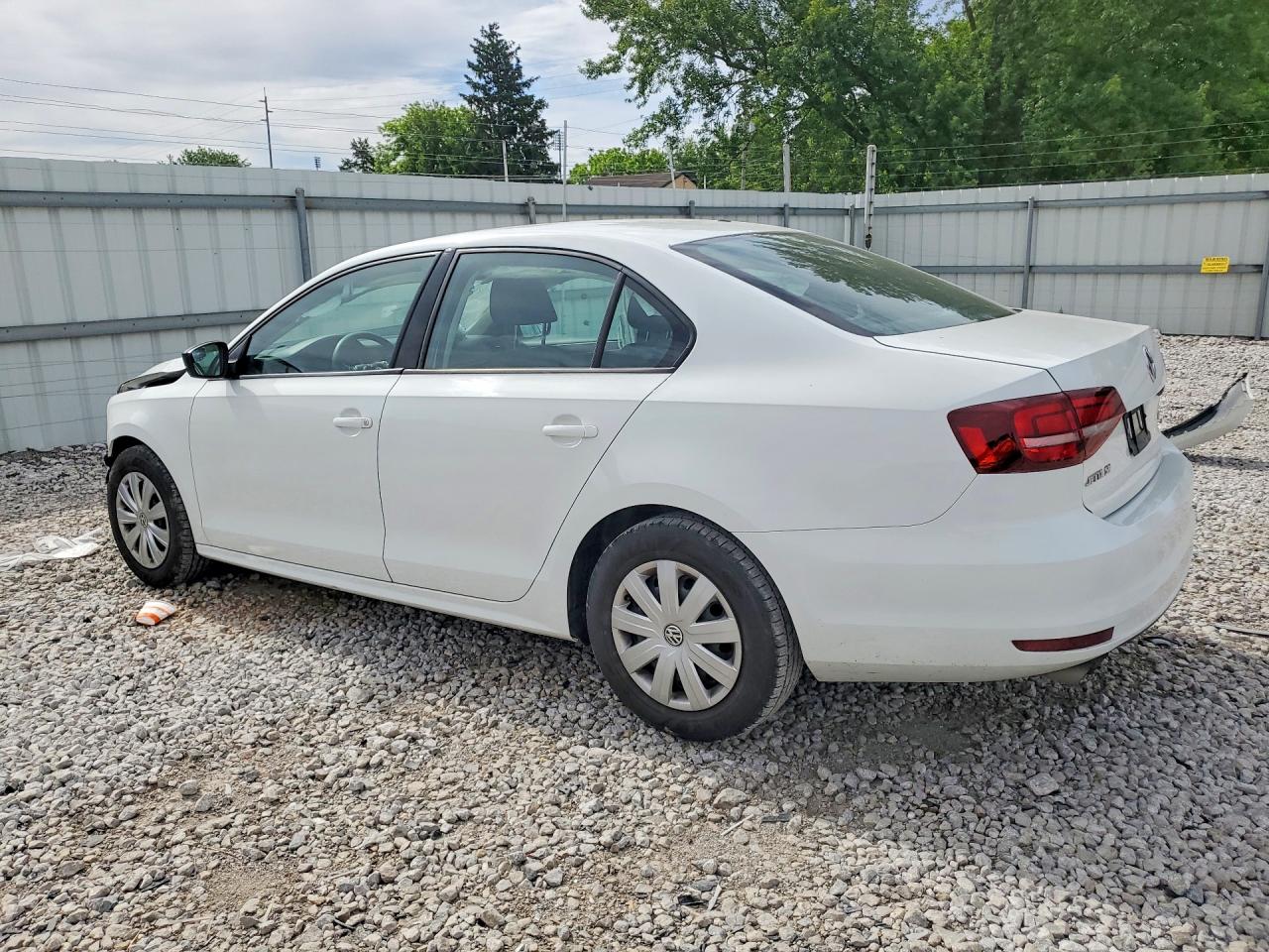 Volkswagen Jetta S