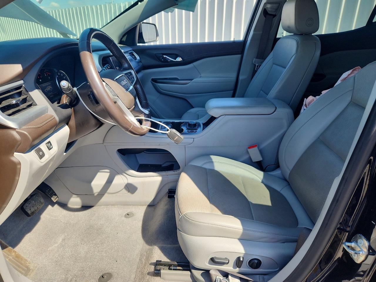 GMC Acadia Slt