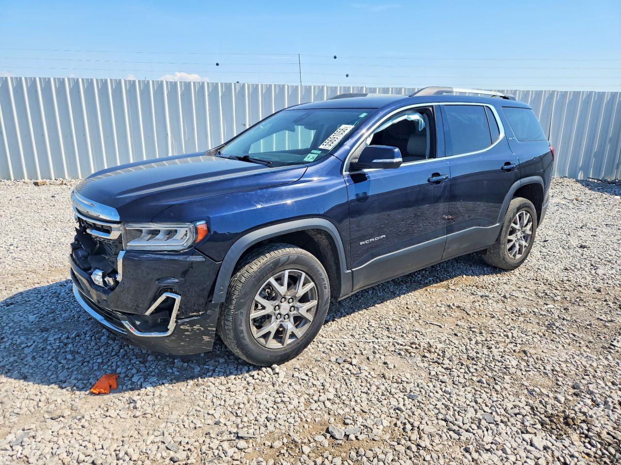 Salvage GMC Acadia Image