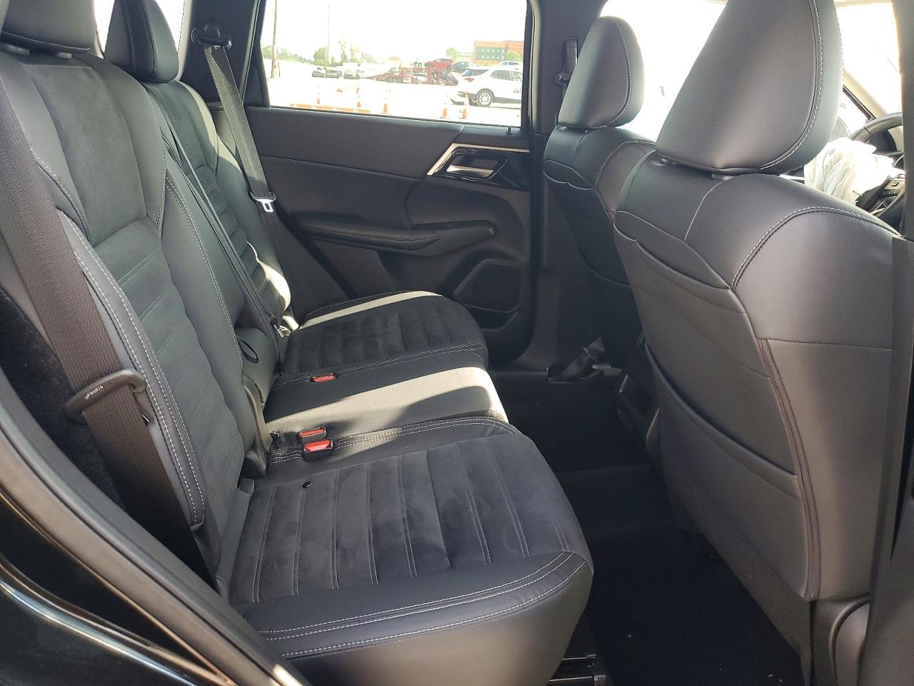 Mitsubishi Outlander Se