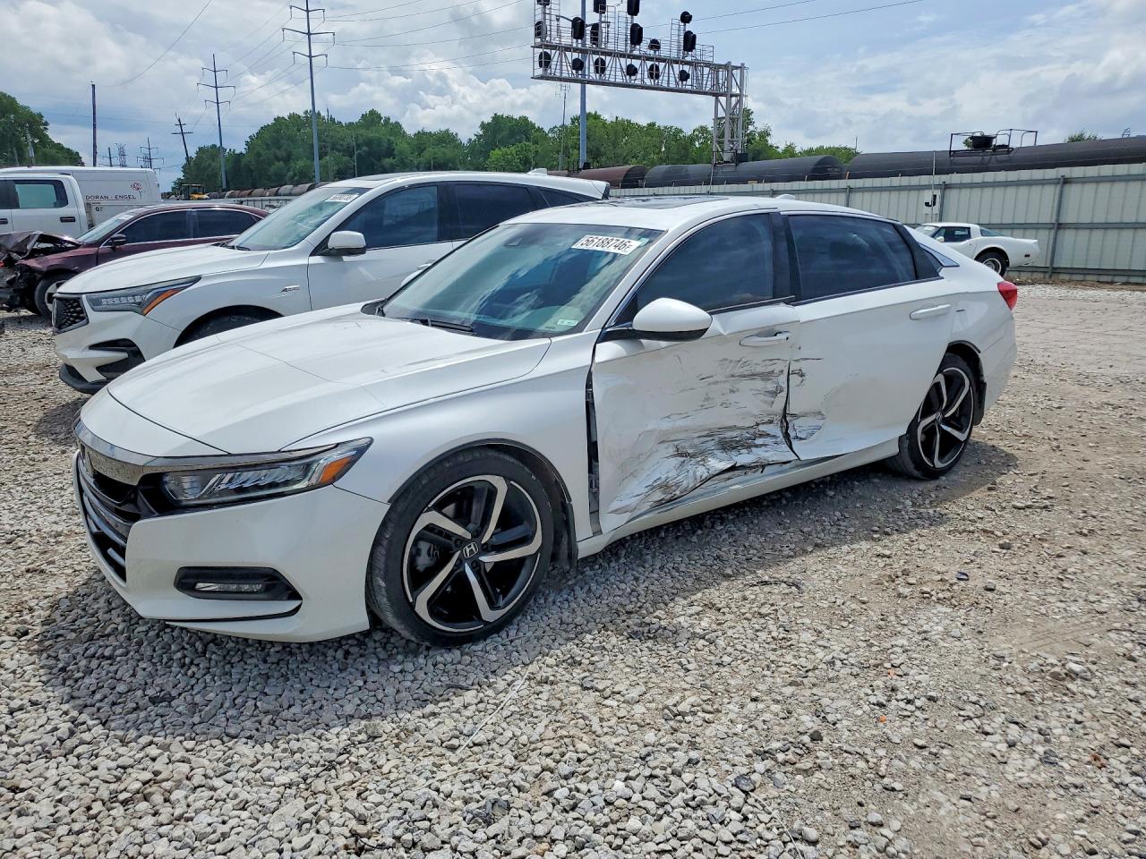 Salvage Honda Accord Image