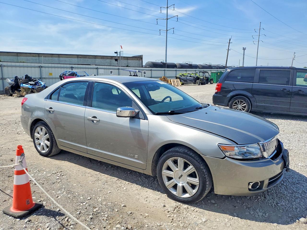 Lincoln MKZ