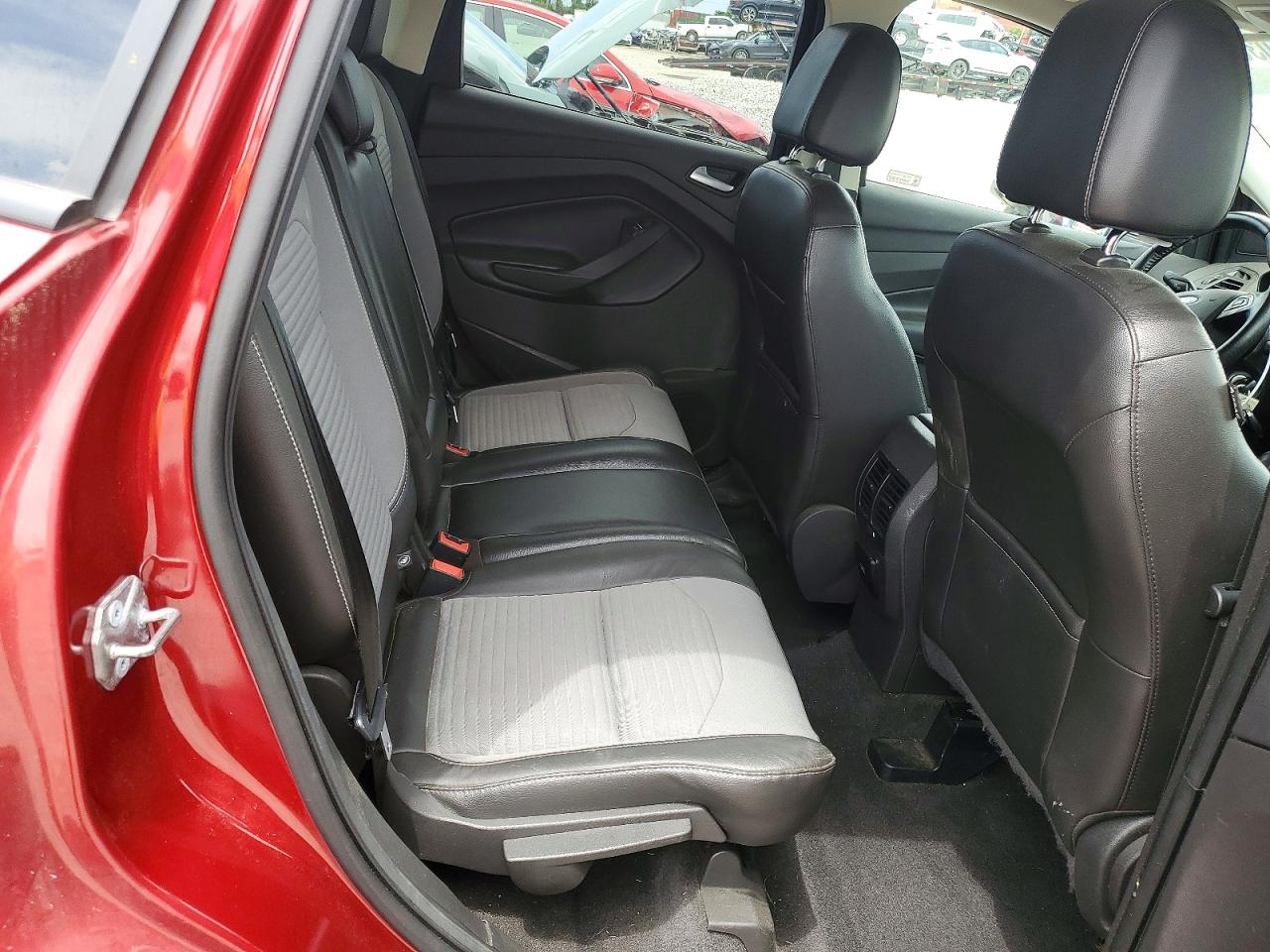 Ford Escape Se