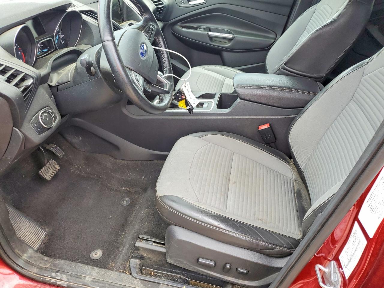 Ford Escape Se