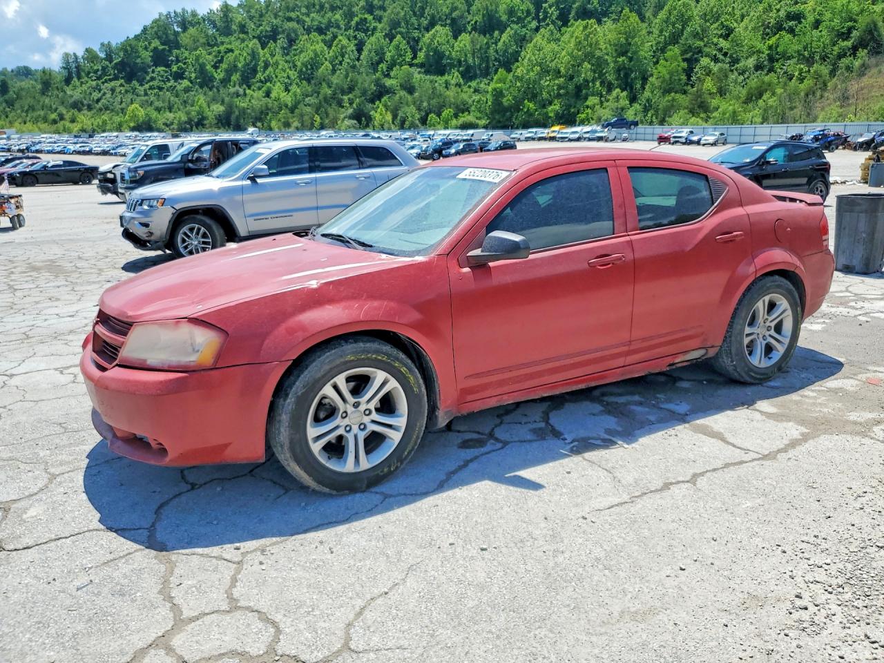 Salvage Dodge Avenger Image