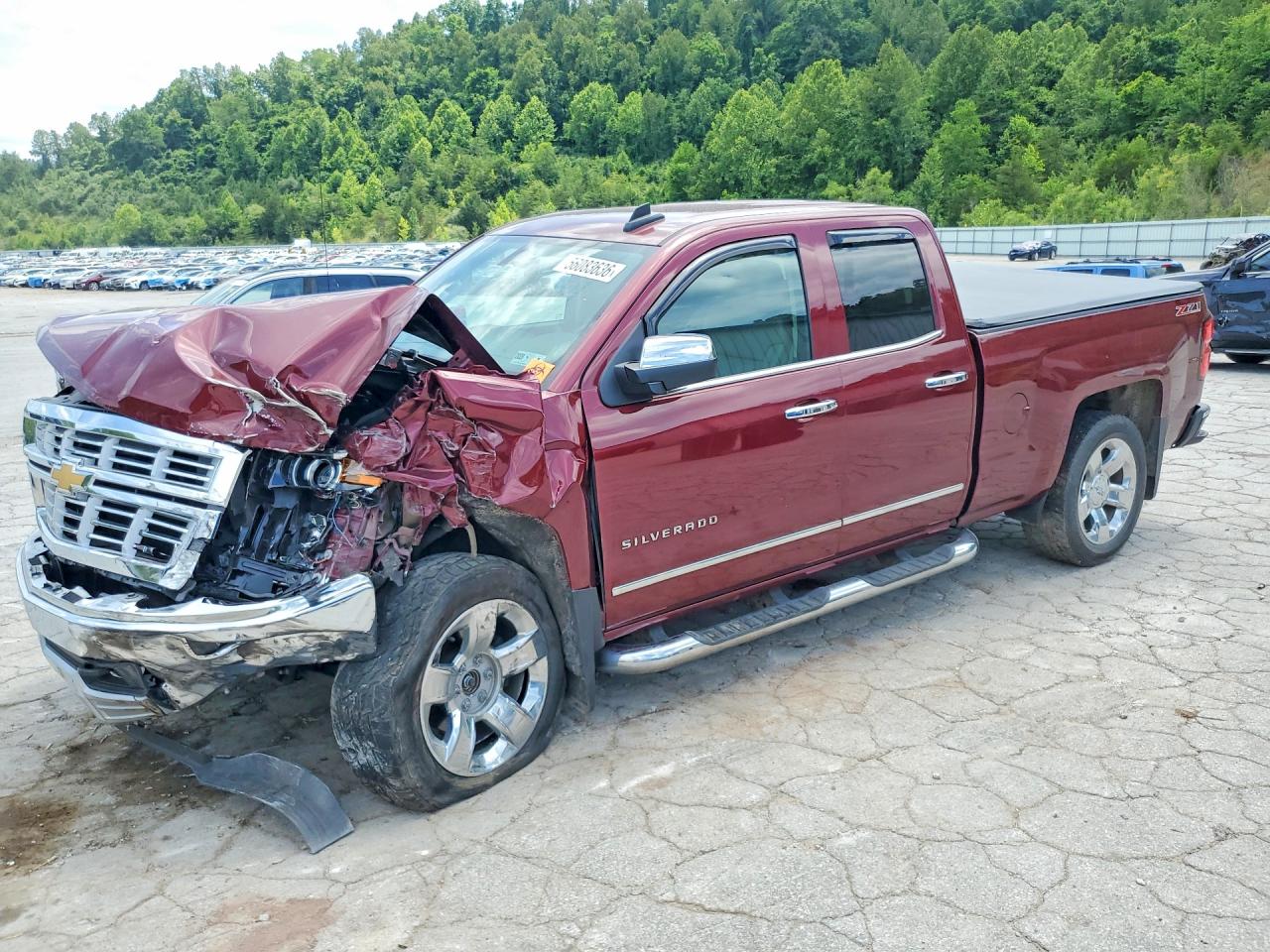 Salvage Chevrolet Silverado Image