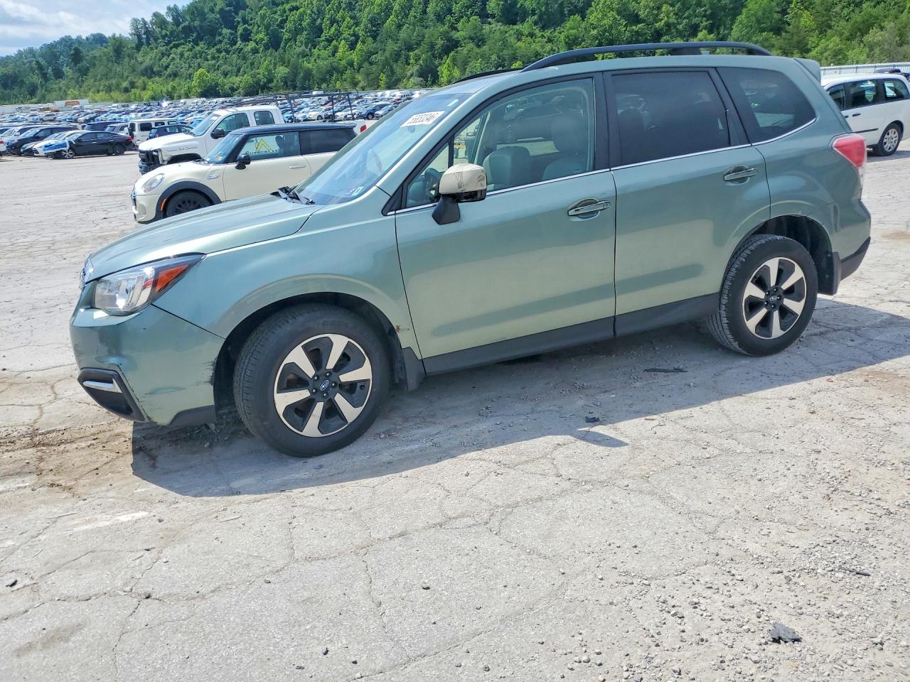 Salvage Subaru Forester Image
