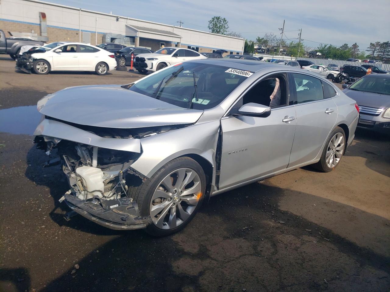 Salvage Chevrolet Malibu Image