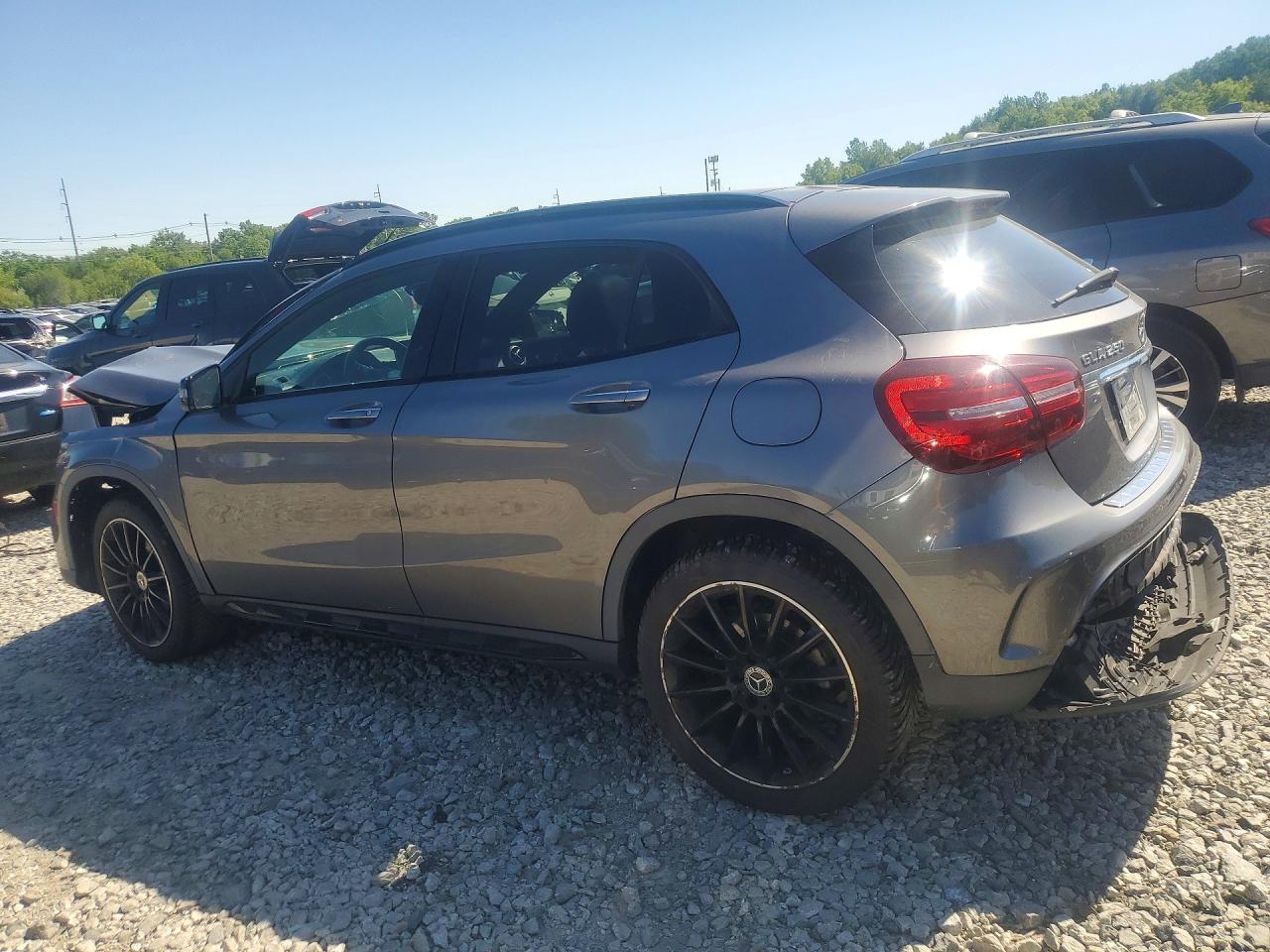 Mercedes-Benz GLA 250 4matic