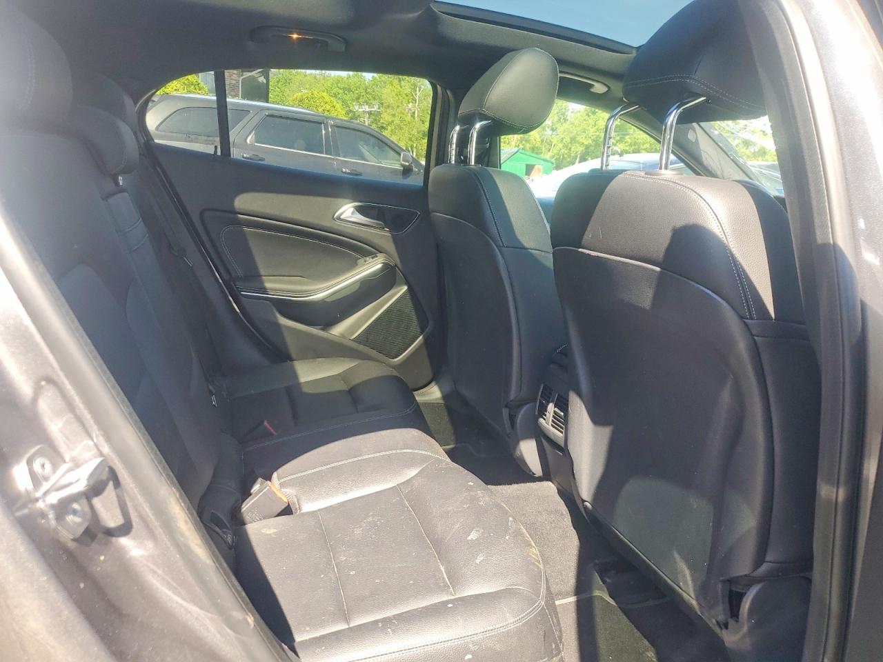 Mercedes-Benz GLA 250 4matic