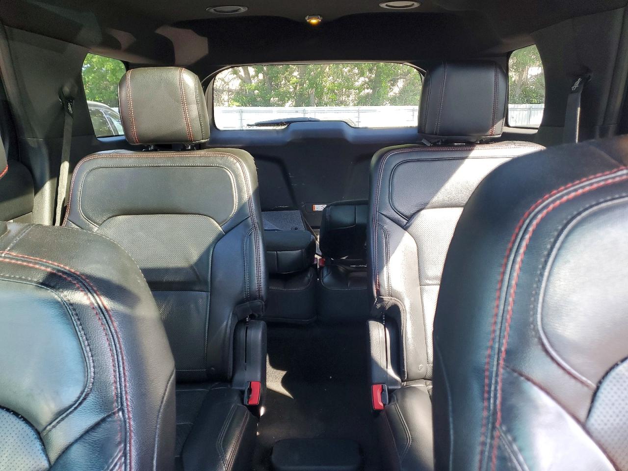 Ford Explorer Sport