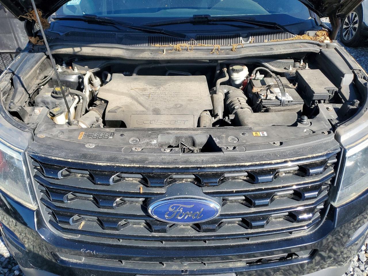 Ford Explorer Sport