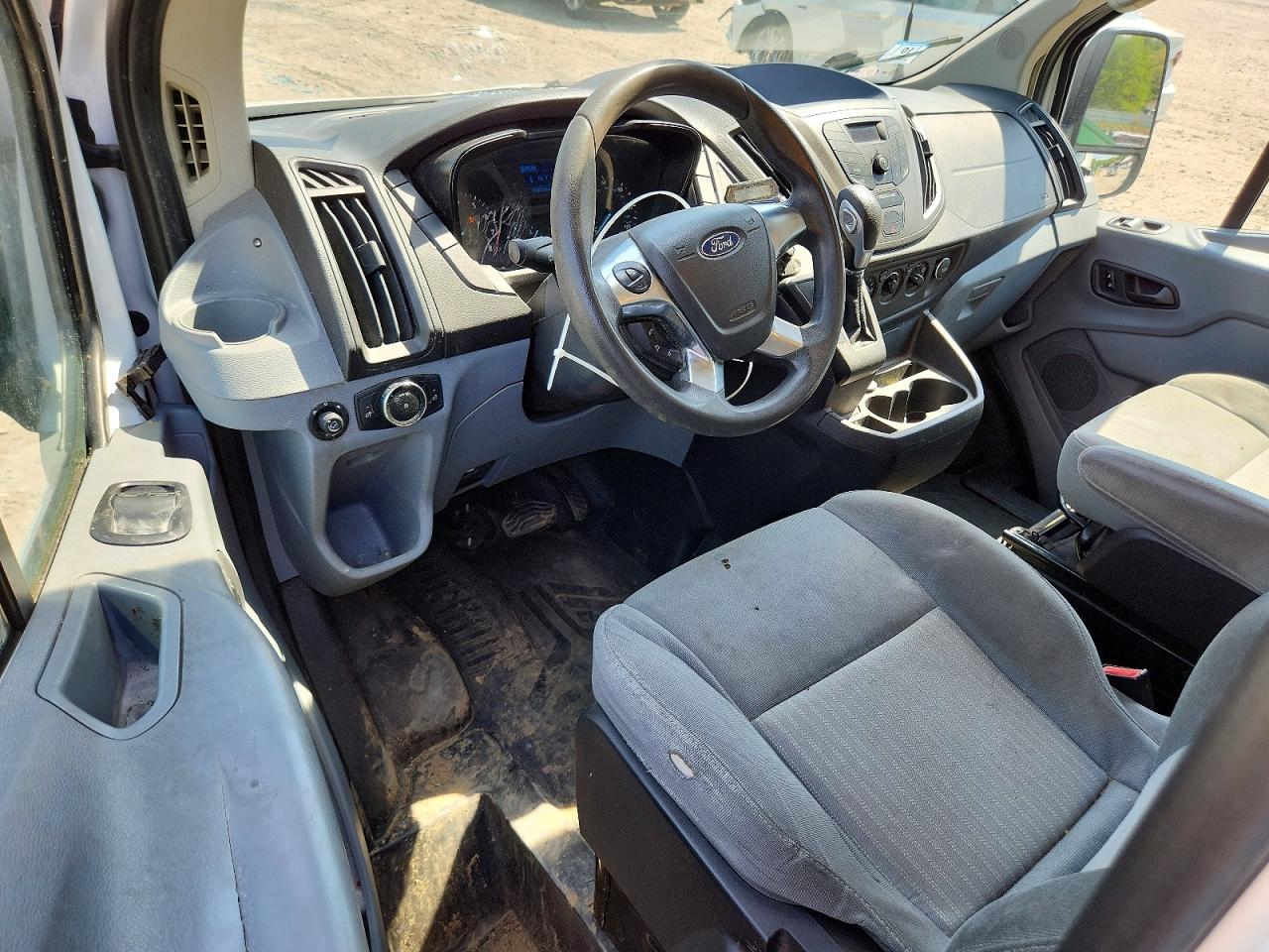 Ford Transit T-250