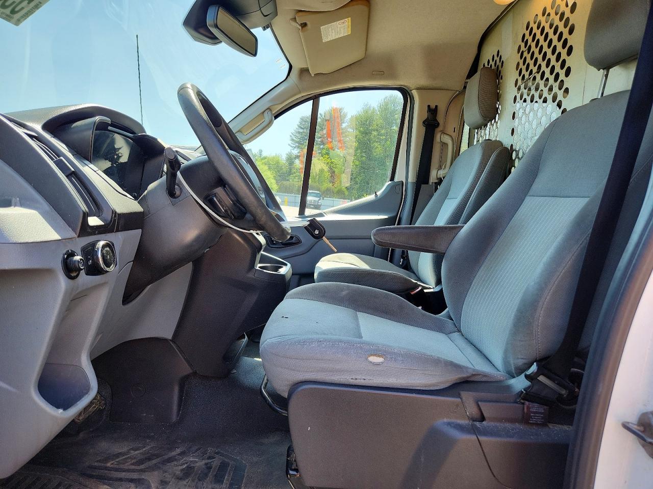 Ford Transit T-250
