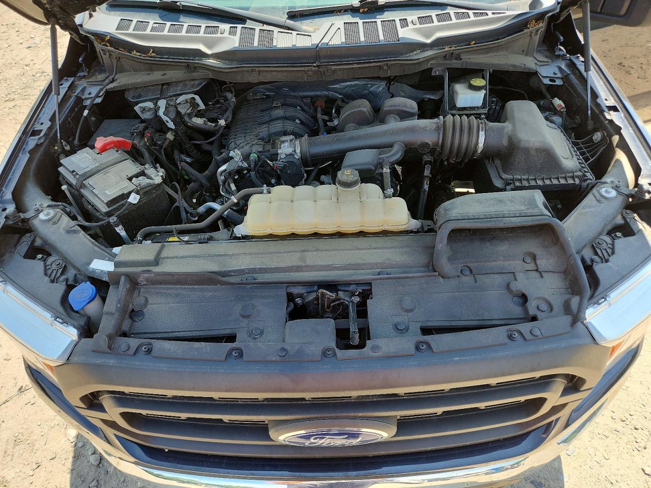 Ford F-150 Super Cab