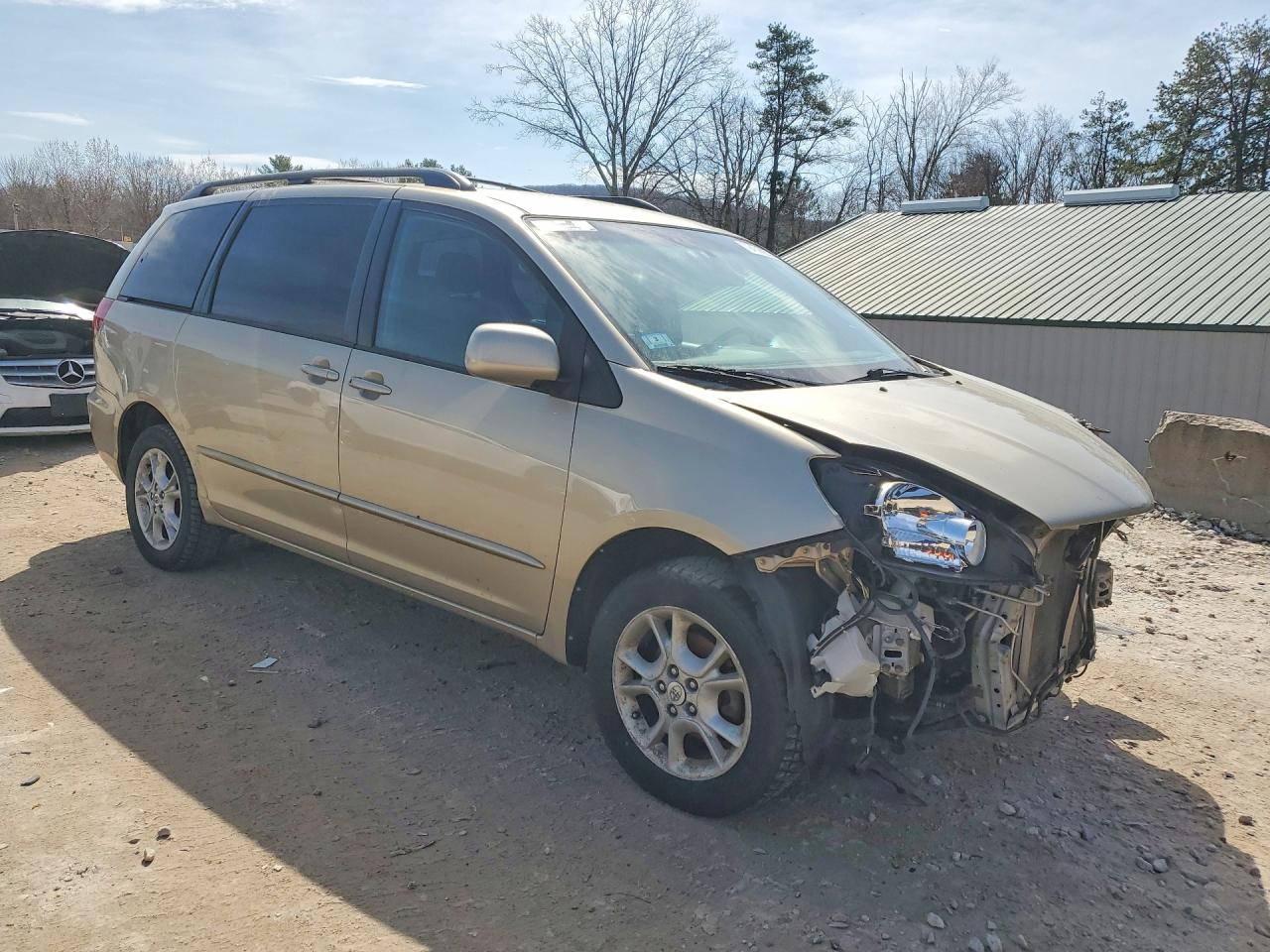 Toyota Sienna Xle 7 Passenger