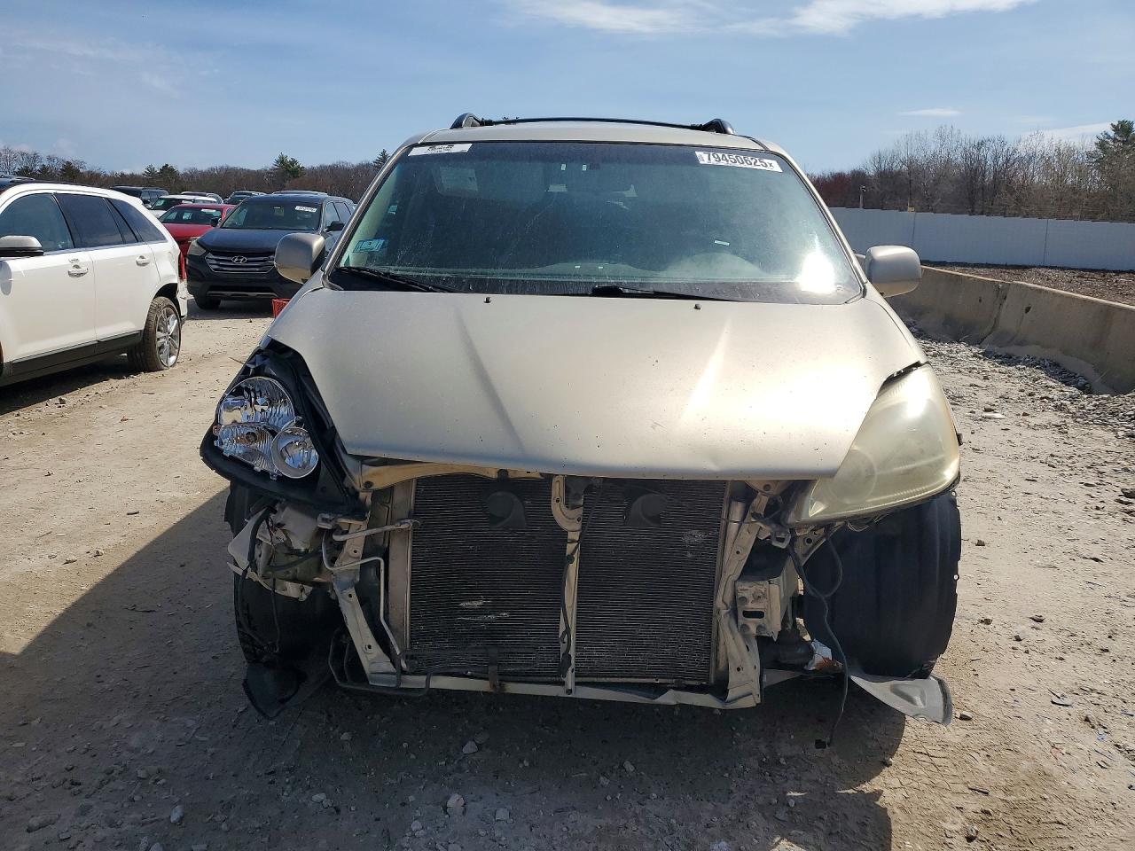 Toyota Sienna Xle 7 Passenger