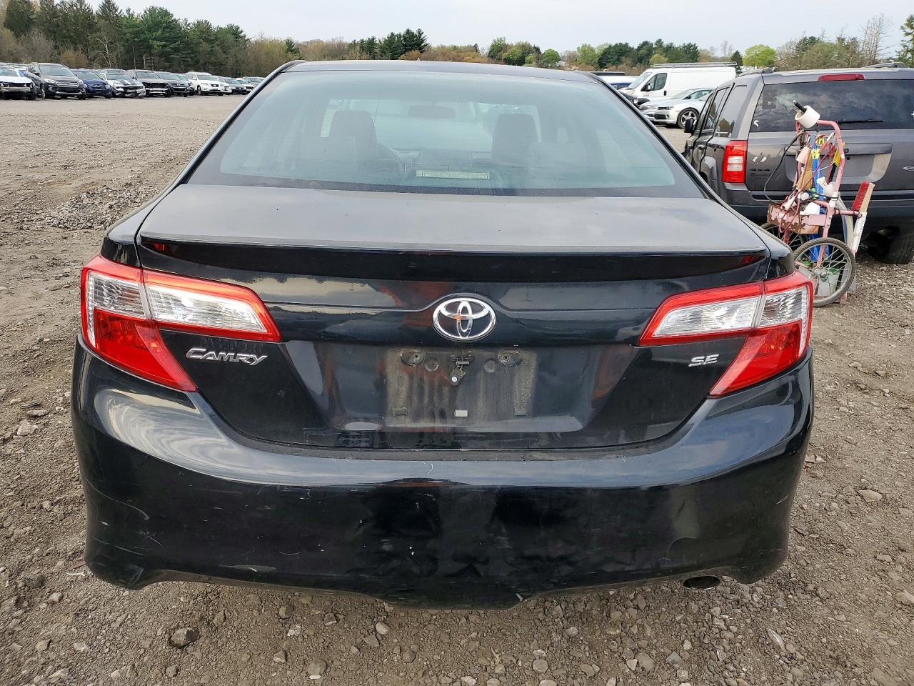 Toyota Camry Se