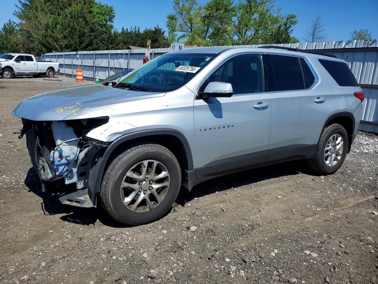 Salvage Chevrolet Traverse Image