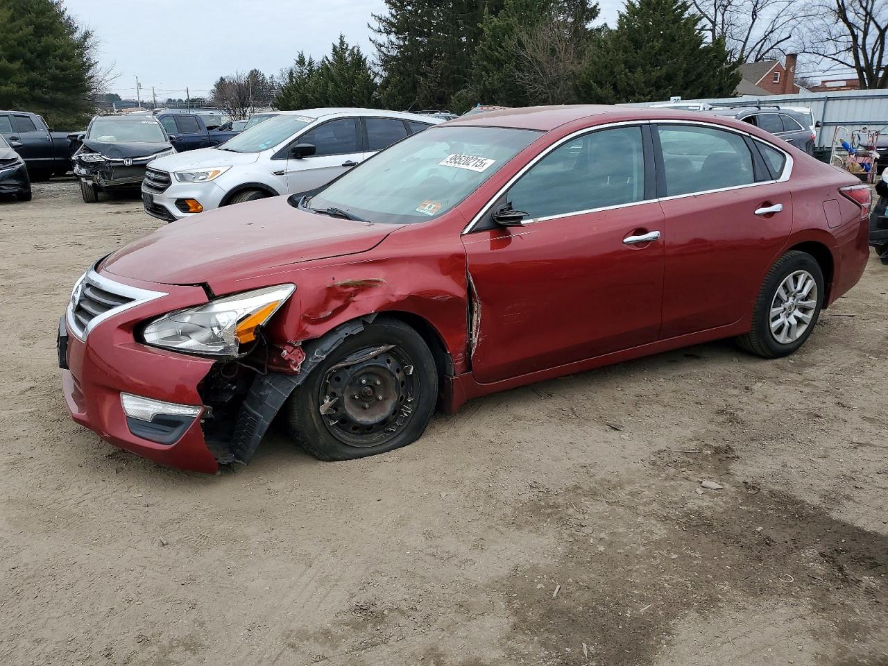 Salvage Nissan Altima Image