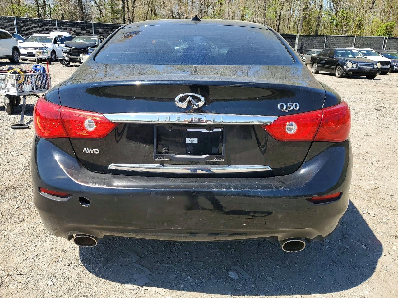 INFINITI Q50 2.0t Premium