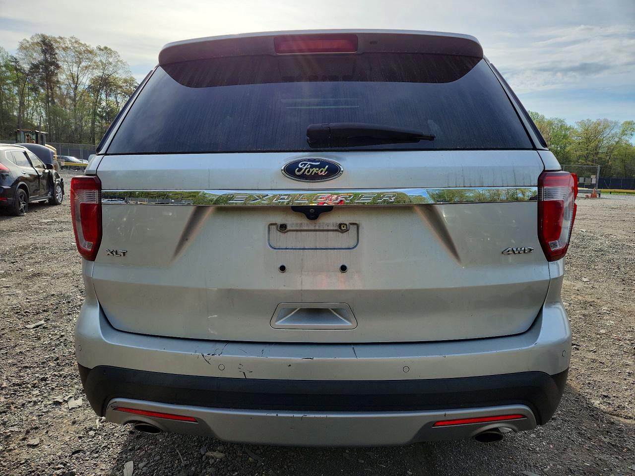 Ford Explorer Xlt