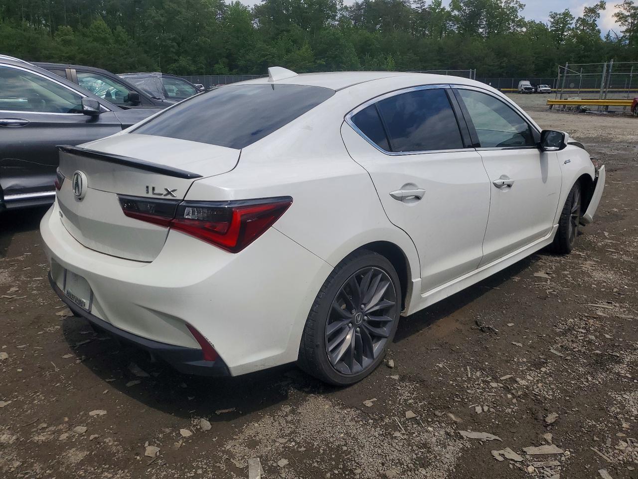 Acura ILX Premium A-spec