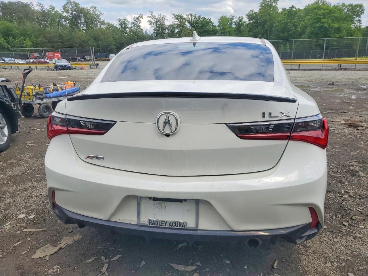 Acura ILX Premium A-spec