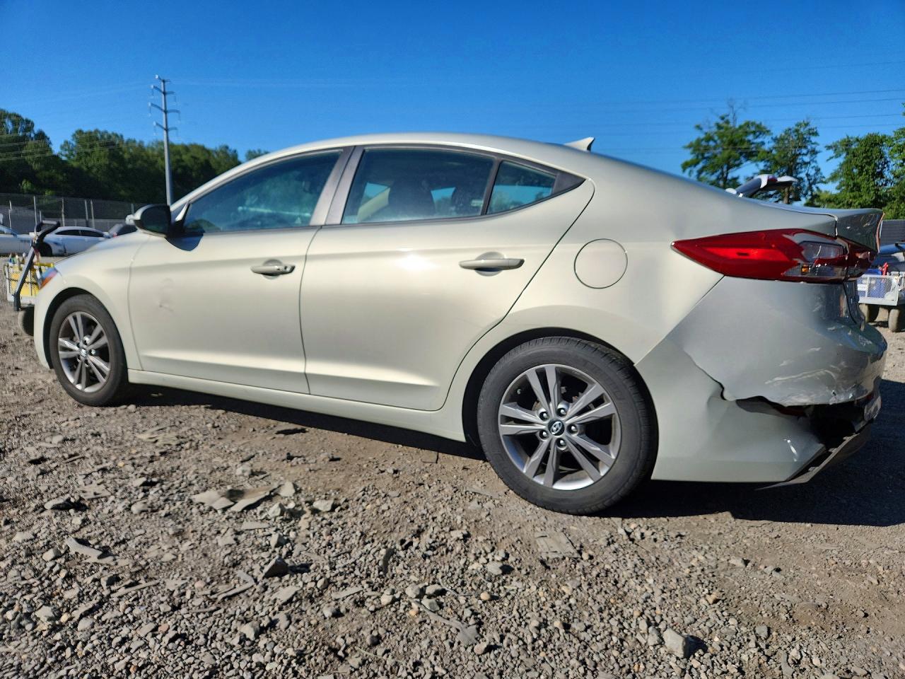 Hyundai ELANTRA Value Edition