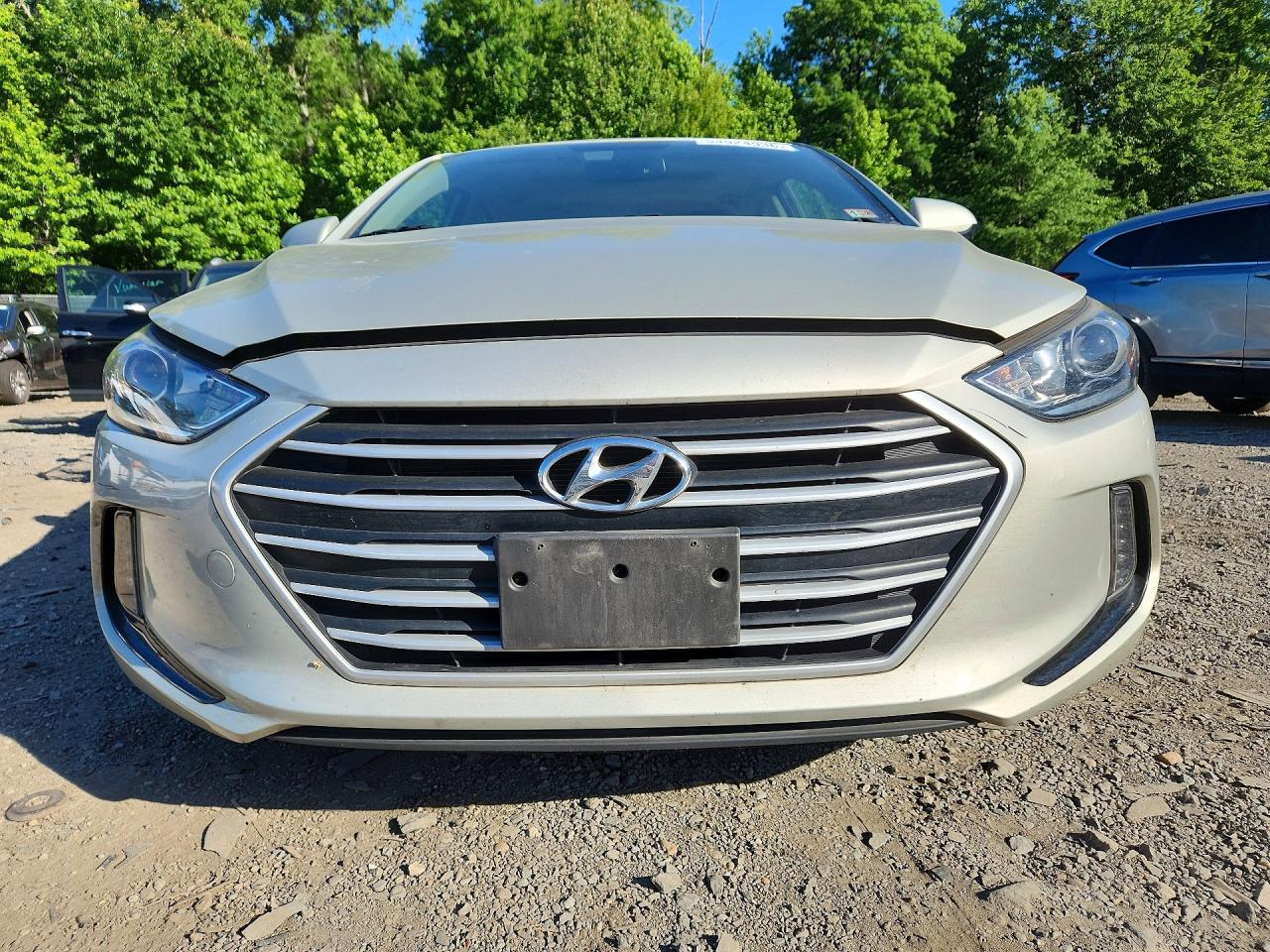 Hyundai ELANTRA Value Edition