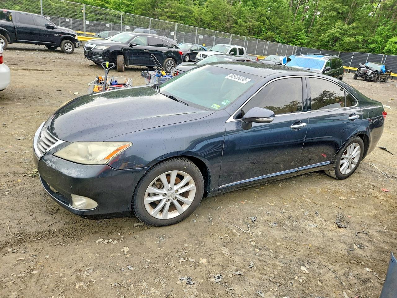 Salvage Lexus Es Image