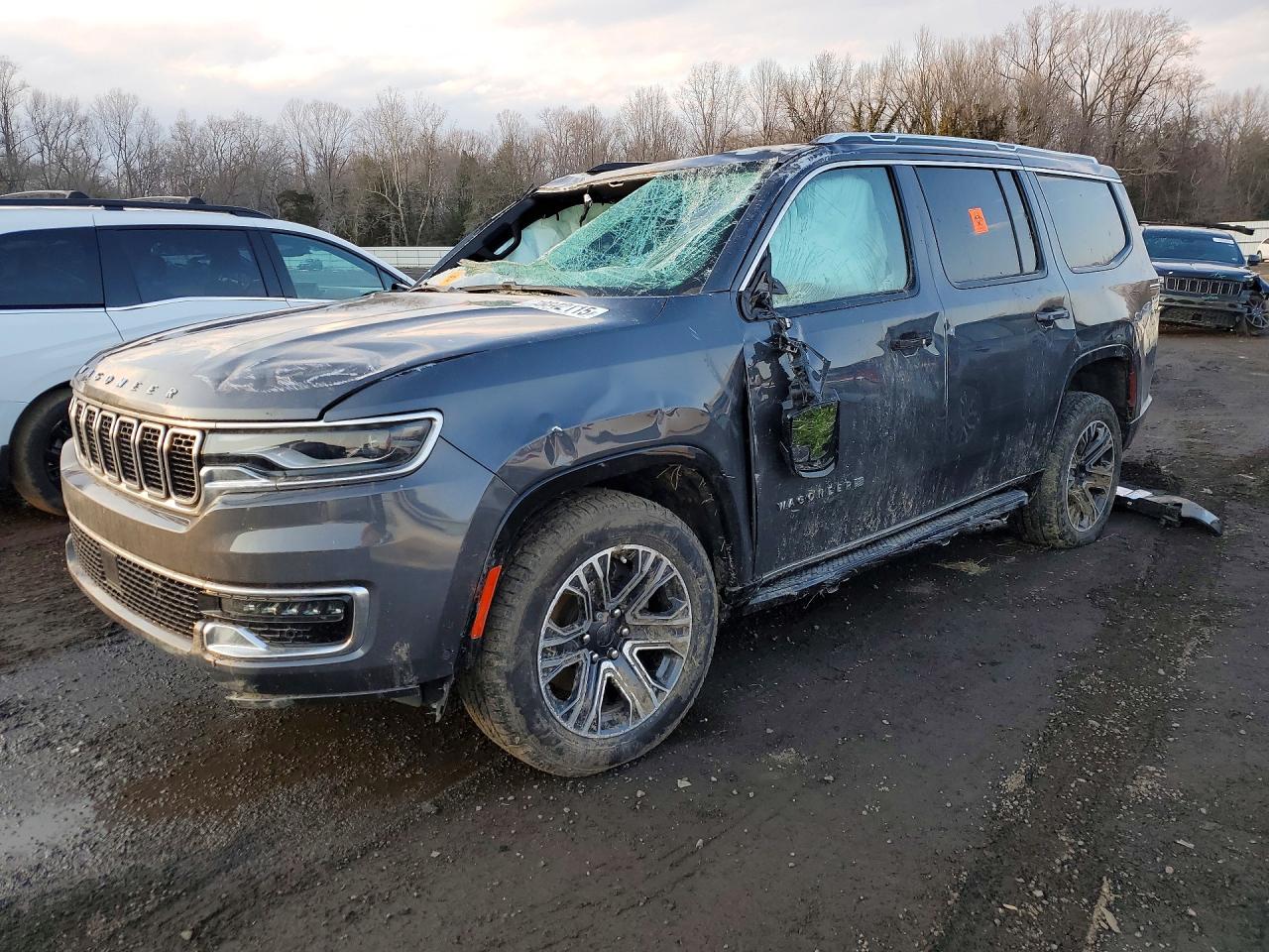 Salvage Jeep Wagoneer Image