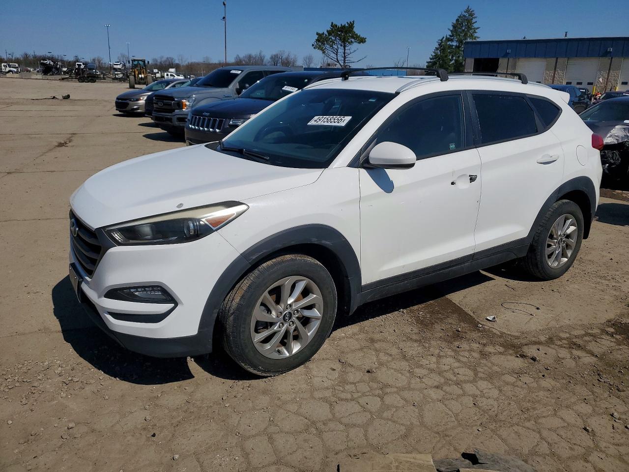 Salvage Hyundai TUCSON Image