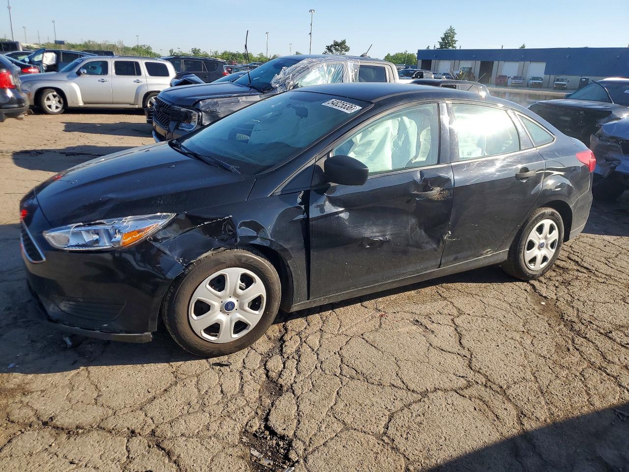 Salvage Ford Focus Image