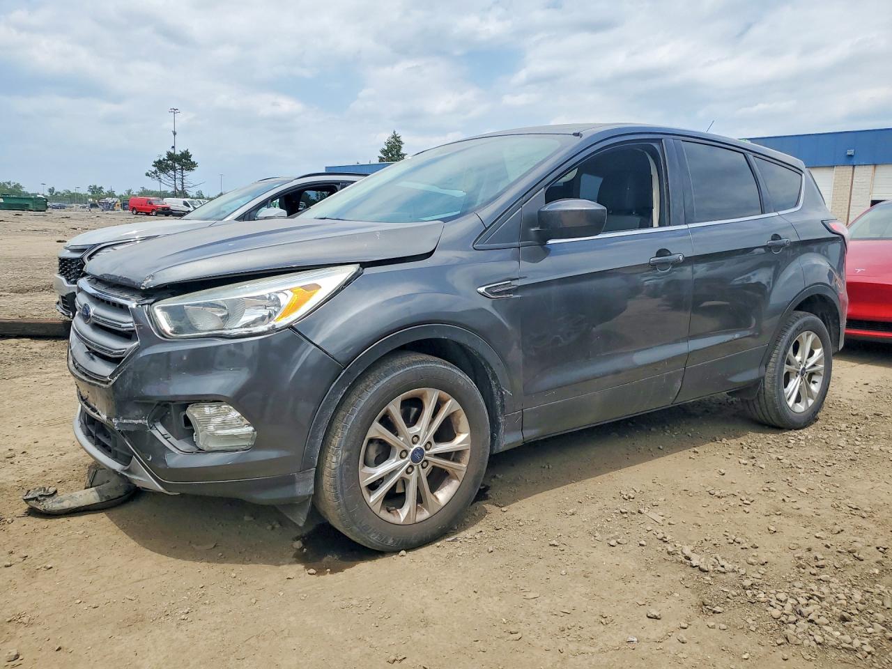 Salvage Ford Escape Image