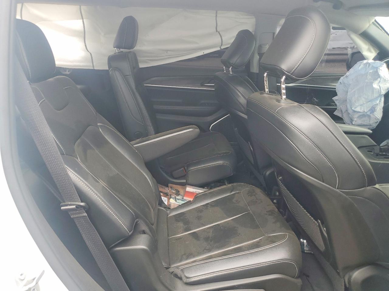 Jeep Grand Cherokee L Laredo