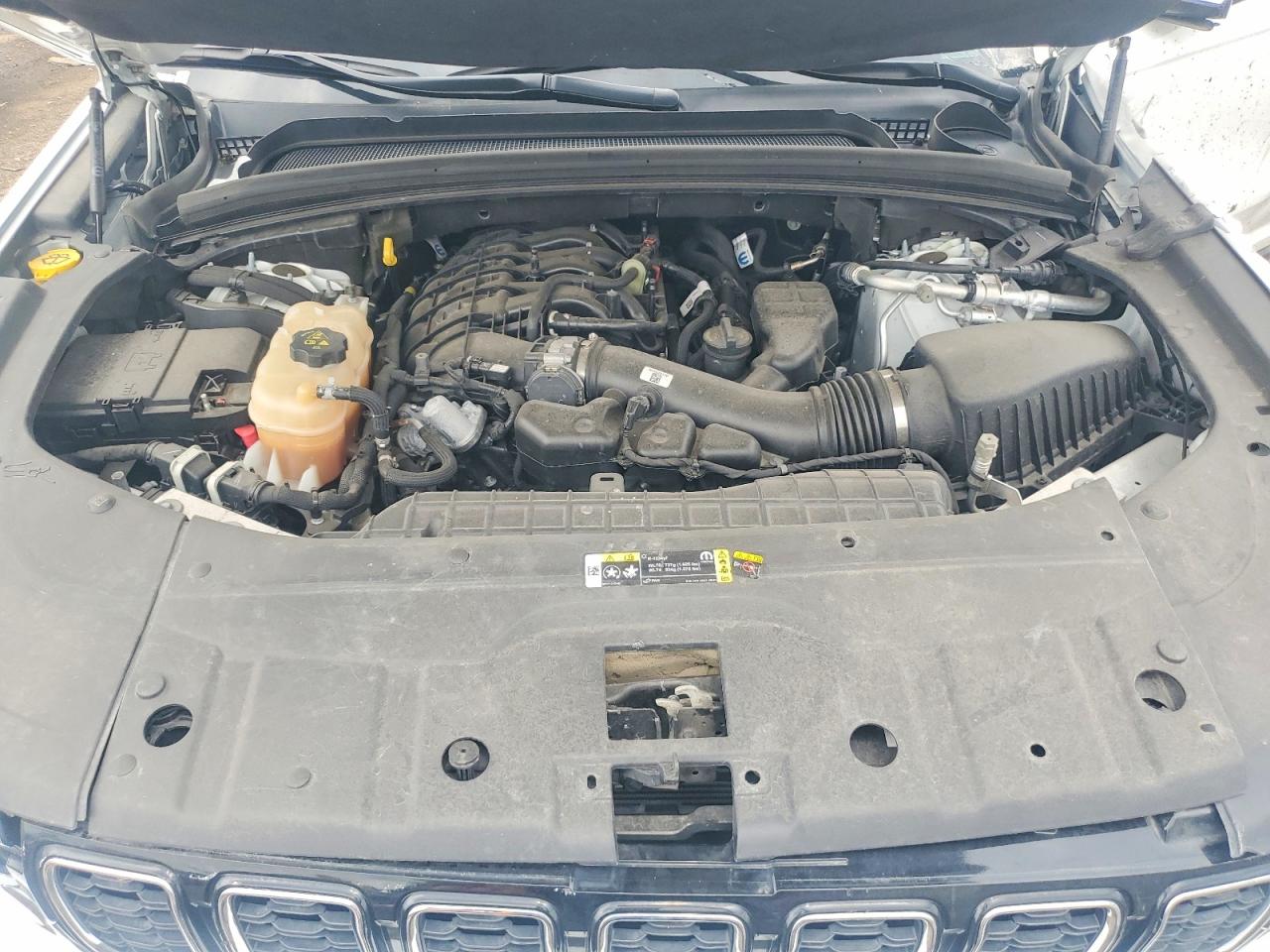 Jeep Grand Cherokee L Laredo