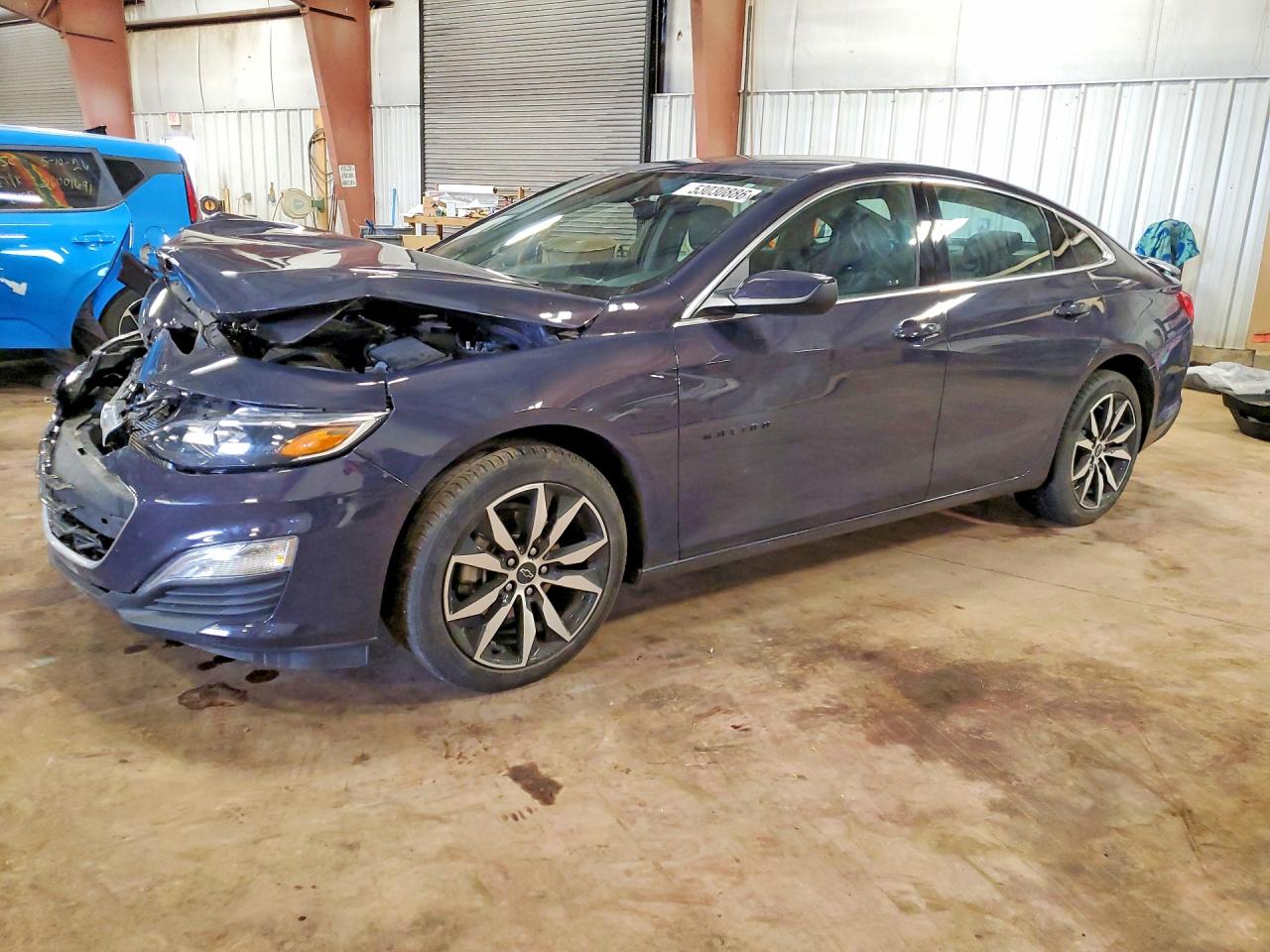 Salvage Chevrolet Malibu Image