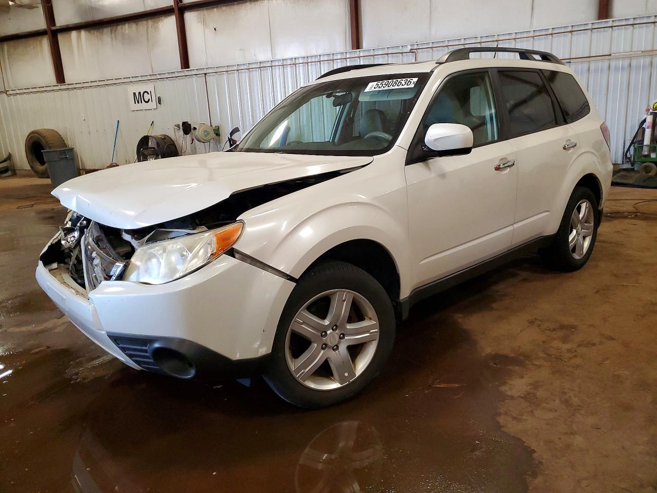 Salvage Subaru Forester Image