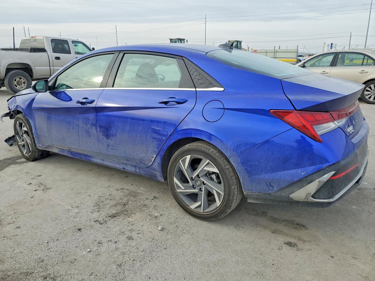 Hyundai ELANTRA Sel