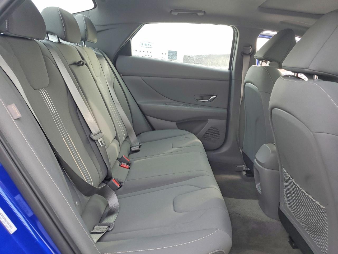 Hyundai ELANTRA Sel