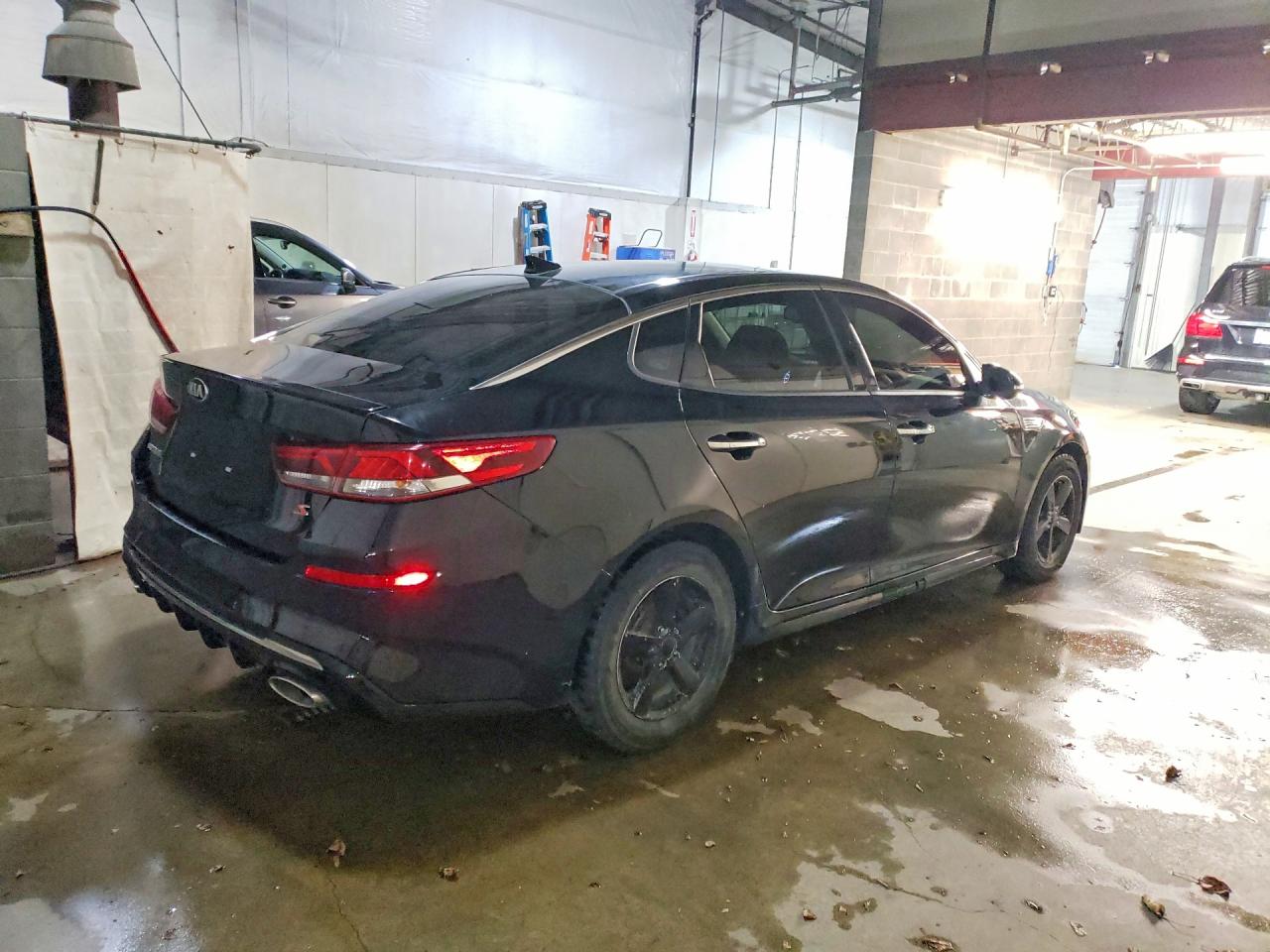 Kia Optima S