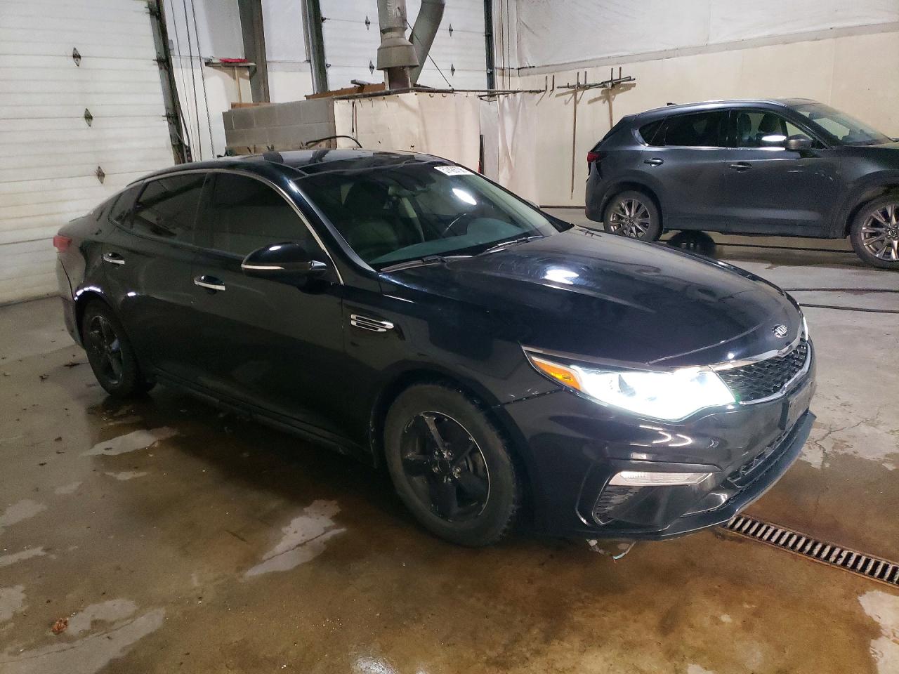 Kia Optima S