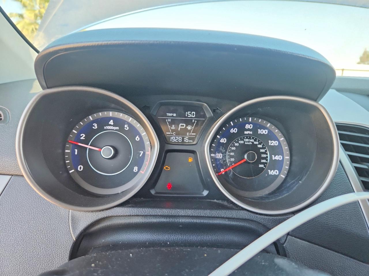 Hyundai ELANTRA Se