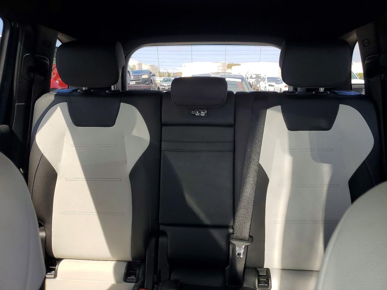 Mercedes-Benz GLB 250 4matic
